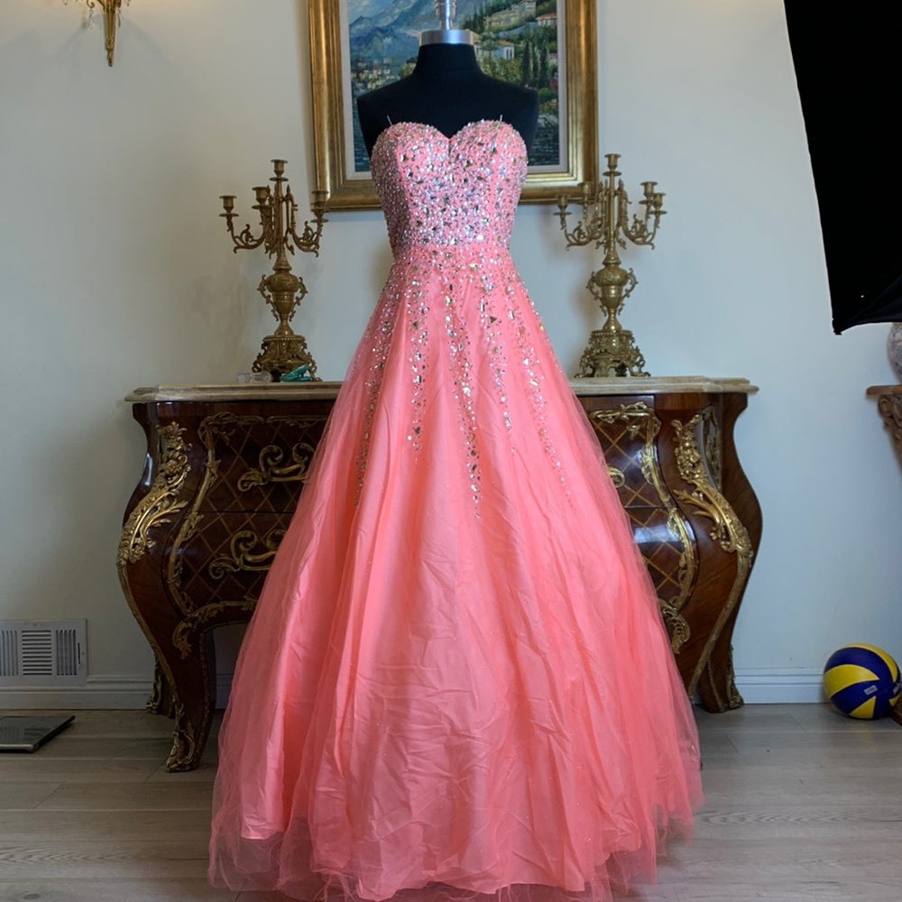 Sweetheart lace up rhinestone formal ball gown prom dress